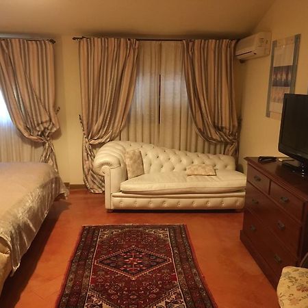 B&B Elda Country House Chiassa Superiore Kültér fotó